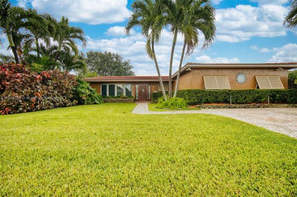 HOLLYWOOD HILLS 1965