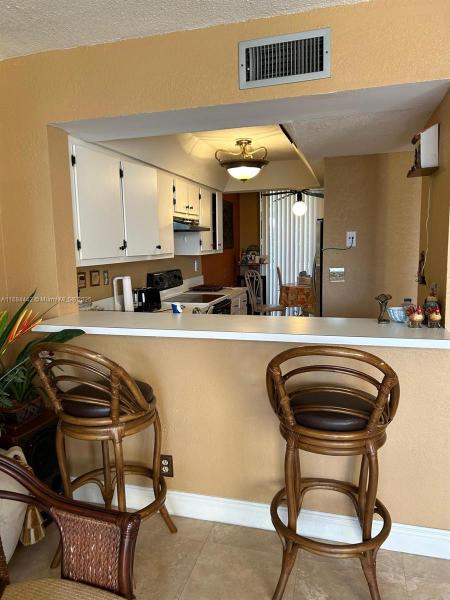 HARVEST SECTION THREE CON