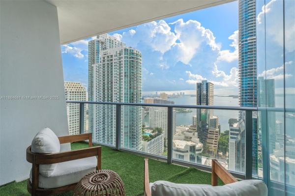 1010 BRICKELL AVE #3004, MIAMI, FL 33131