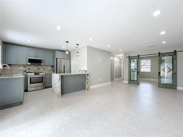 KENDALE LAKES NORTH SEC 1