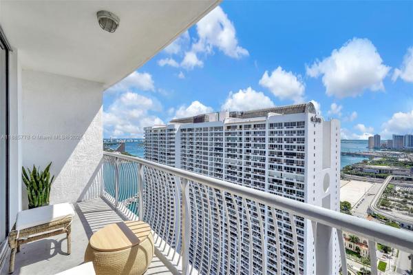 1750 N BAYSHORE DR #3708, MIAMI, FL 33132