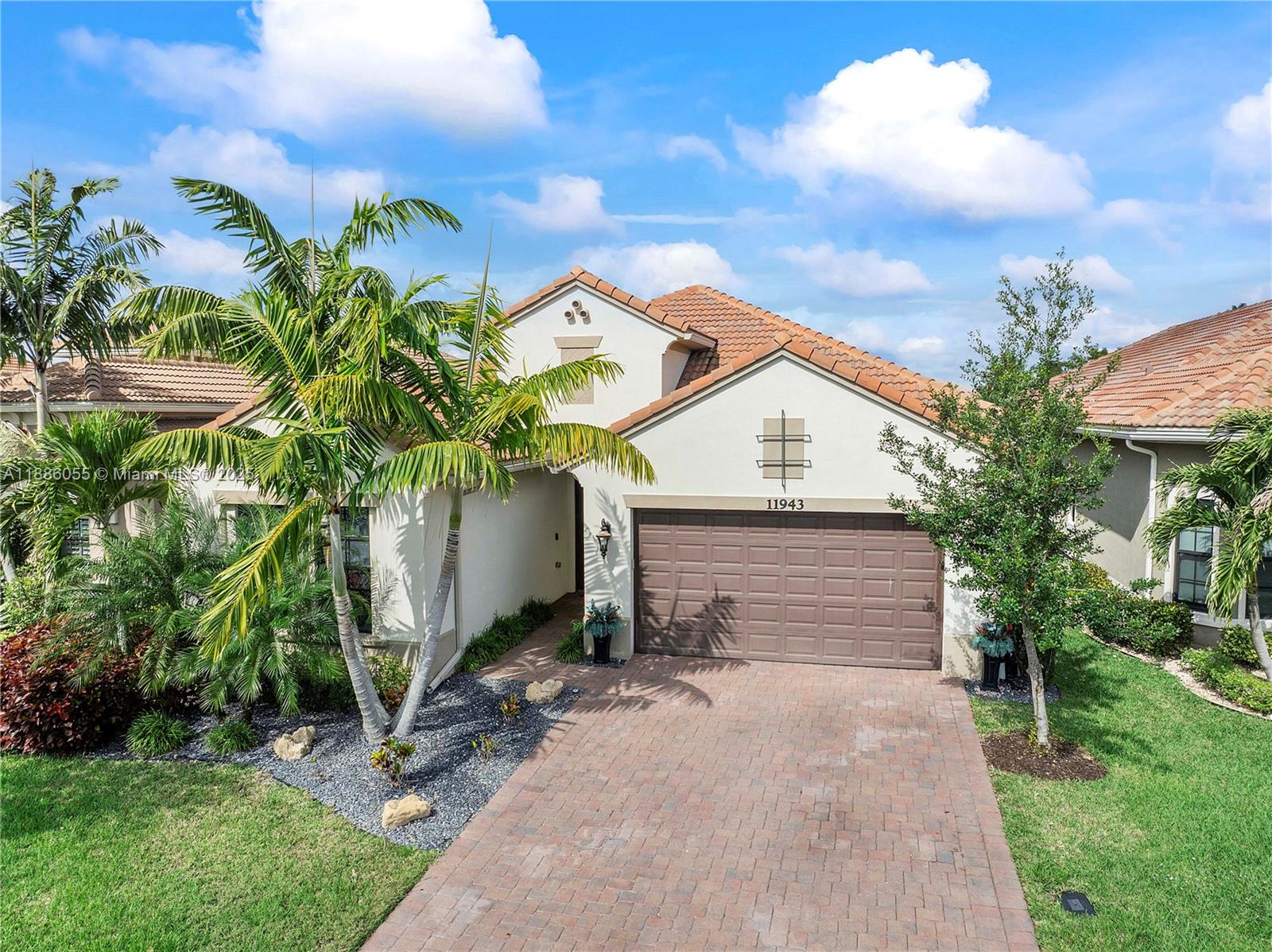 PARKLAND ROYALE - фото