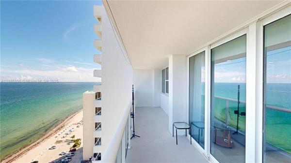 3140 S OCEAN DR #2106, HALLANDALE BEACH, FL 33009