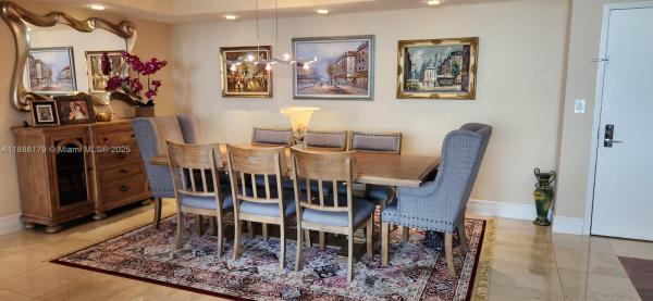 2000 ISL BLVD WILLIAMS IS