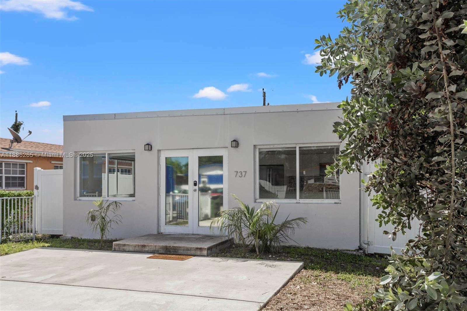 WEST HARLEM FIRST ADD - фото