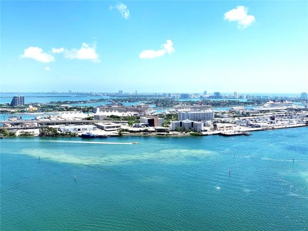 ONE MIAMI EAST CONDO