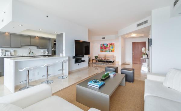 7000 ISL BLVD WILLIAMS IS