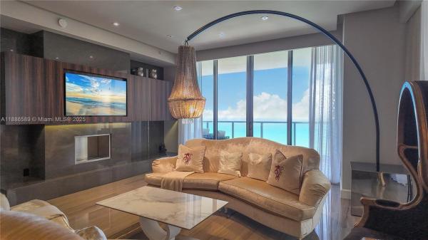 9705 COLLINS AVE #2304N, BAL HARBOUR, FL 33154