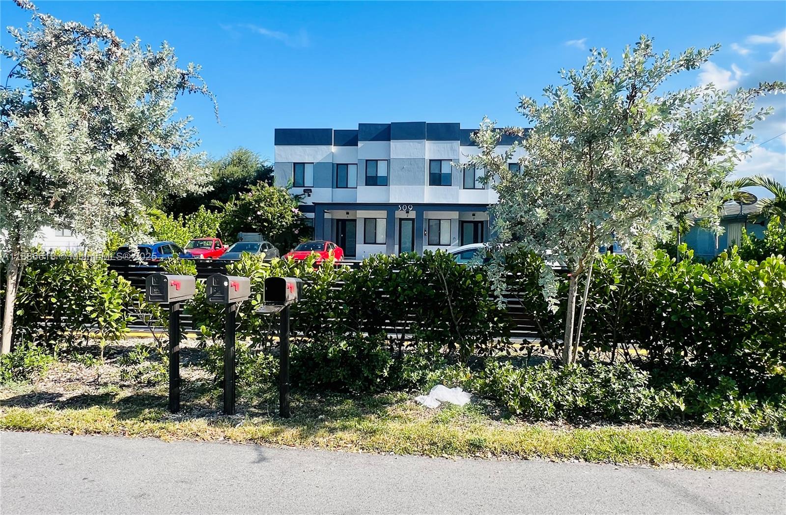 OCEAN PARK - фото