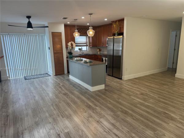 WINDERMERE CONDO