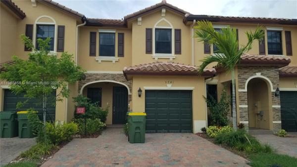 chateau at the Vineyards