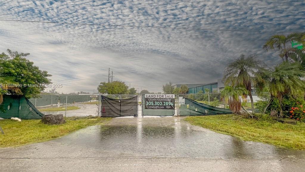 CRUDELE AIRPORT IND PK - фото