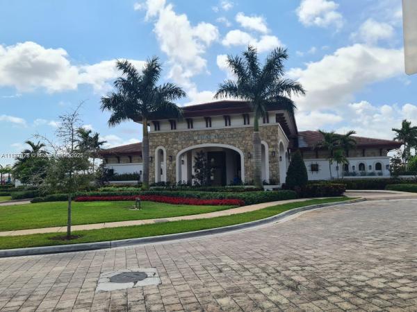 AQUABELLA NORTH REPLAT