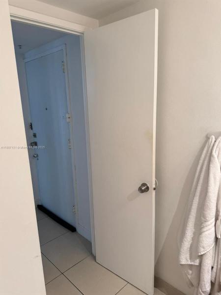 19380 COLLINS AVE #808, SUNNY ISLES BEACH, FL 33160