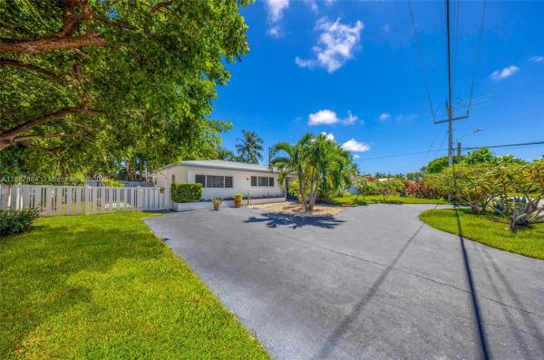 HARBOR VILLAGE SEC H