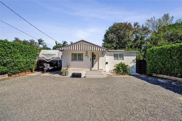 PINEWOOD PARK PL AMD 2ND