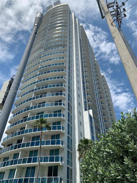 1945 S OCEAN DR #1605, HALLANDALE BEACH, FL 33009