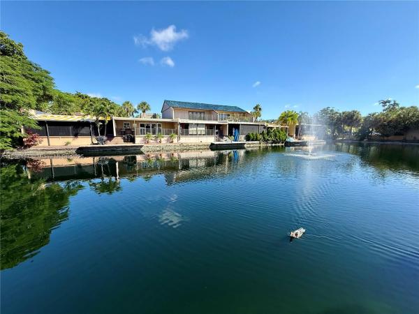 MIAMI LAKES LOCH LOMOND E