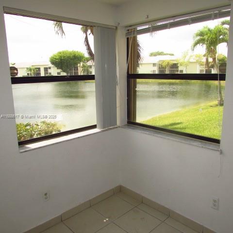 LAKESHORE - фото