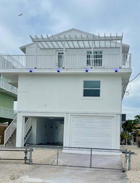 SEXTON COVES ESTATES