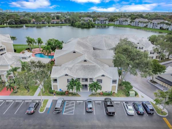 Lakeview Club