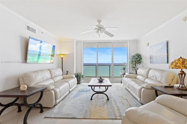 16699 COLLINS AVE #2202, SUNNY ISLES BEACH, FL 33160