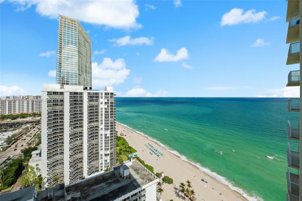 16699 COLLINS AVE #2704, SUNNY ISLES BEACH, FL 33160