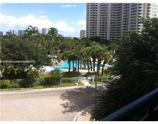 3300 NE 191ST ST #411, AVENTURA, FL 33180