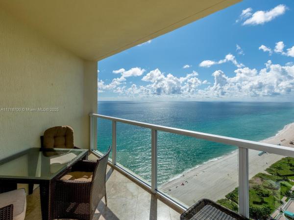 16699 COLLINS AVE #2701, SUNNY ISLES BEACH, FL 33160