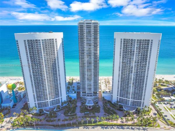 1830 S OCEAN DR #2911, HALLANDALE BEACH, FL 33009