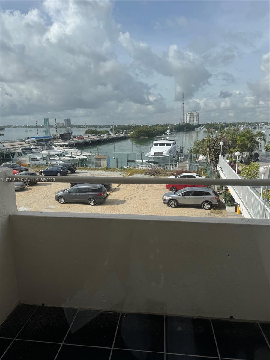 bayshore yacht tennis clu - фото