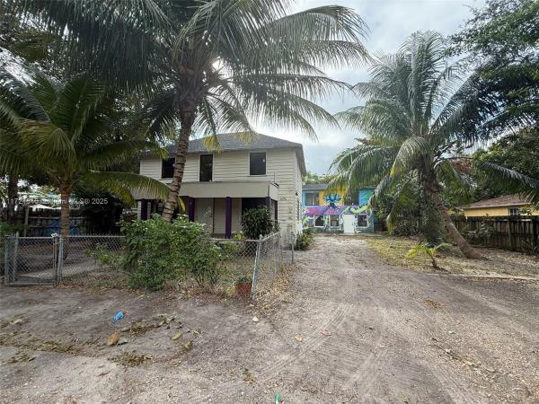 ROCKMOOR VILLA TRACK