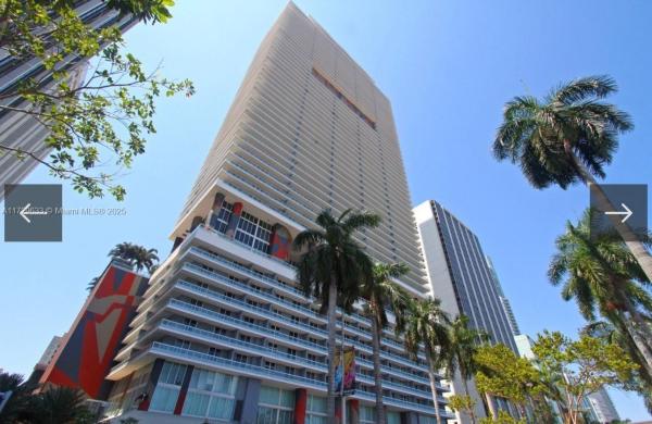 50 BISCAYNE CONDO