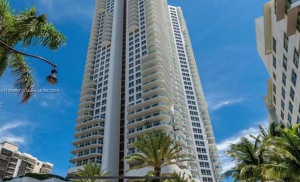 AKOYA CONDO