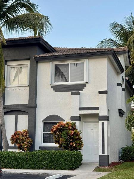 TOWNGATE CONDO TWELVE