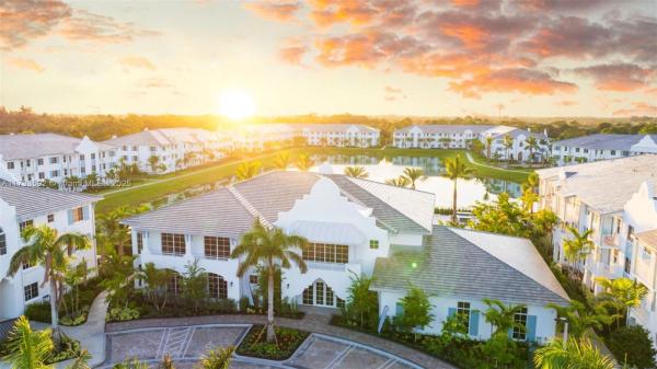 ELAN PALM RESERVE MUPD