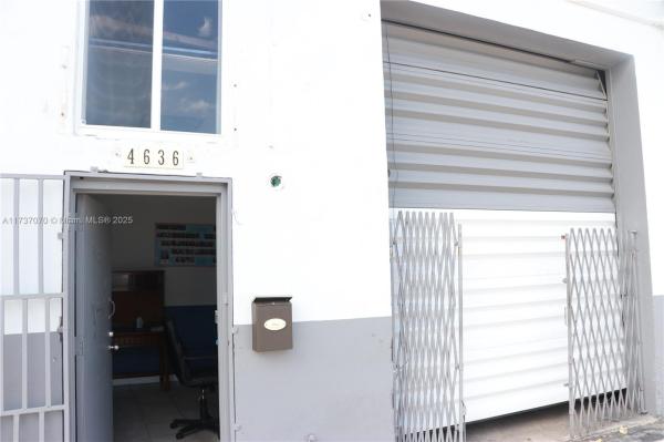 Palmetto Warehouse
