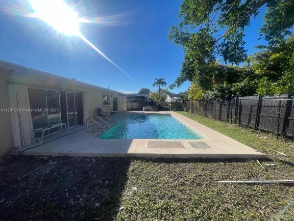 KENDALL SUNSET HOMES