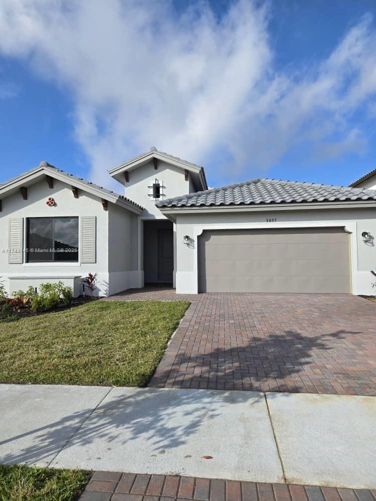 MAPLE RIDGE AT AVE MARIA P - фото