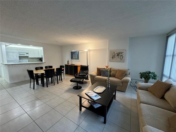 BRICKELL PLACE CONDO