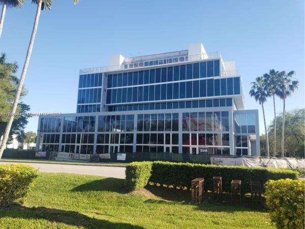 ELITE CENTRE AT DORAL