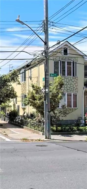 Multi Family - фото