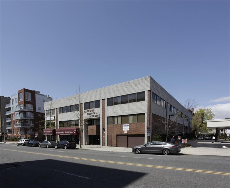 Commercial - фото