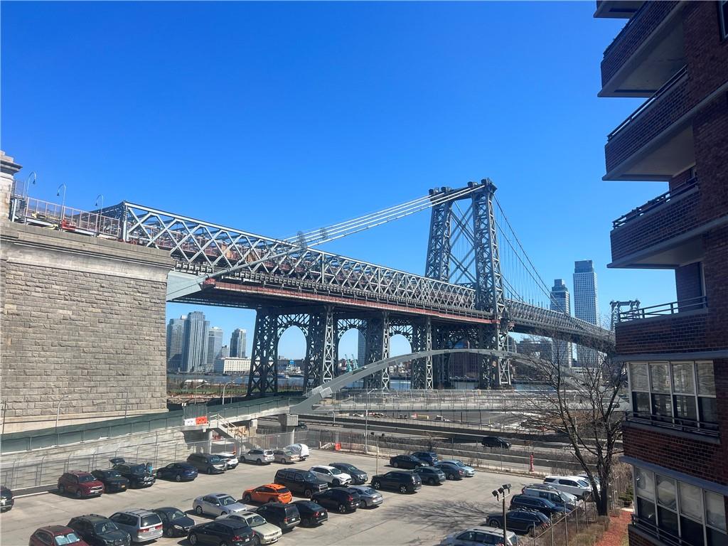 East River Housing Corporation - фото