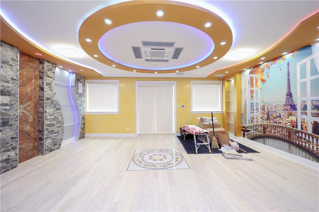 Bay Plaza Condo - фото