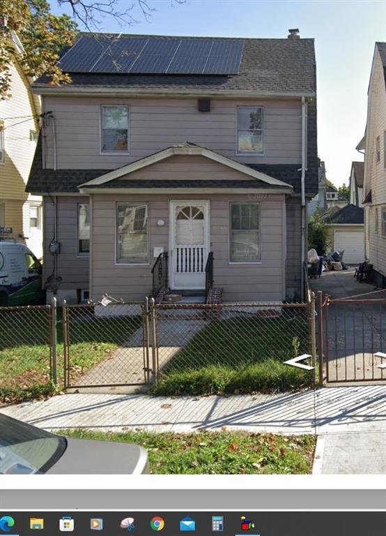 Single Family - фото