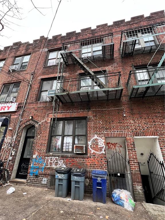 Multi Family - фото