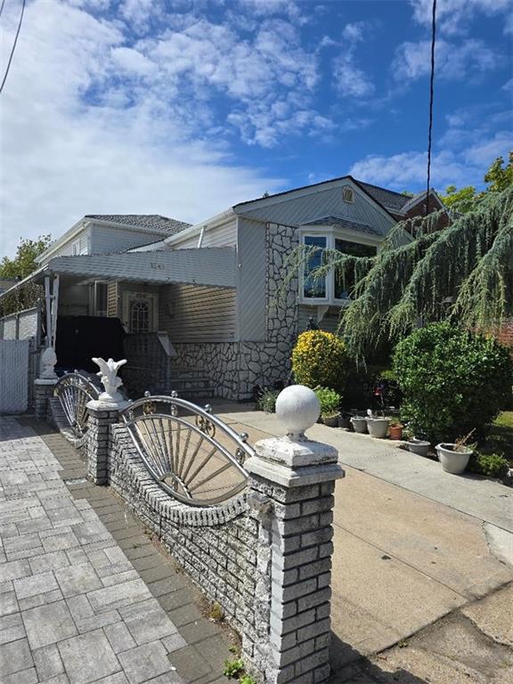 Multi Family - фото