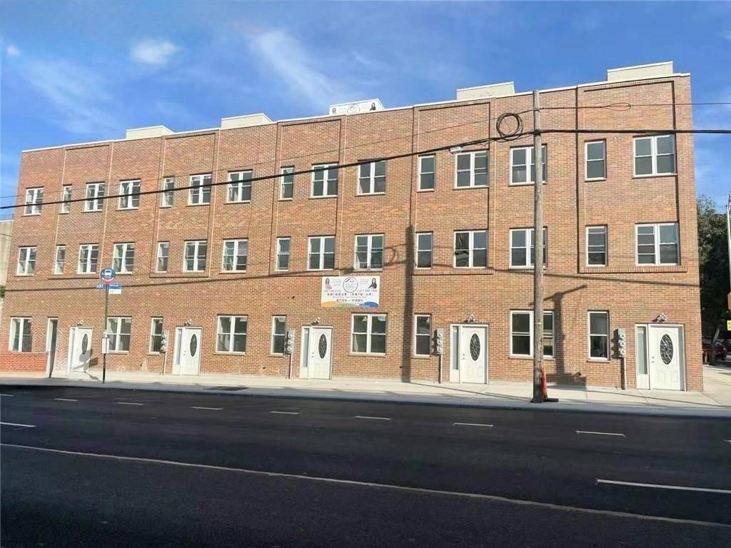 Multi Family - фото