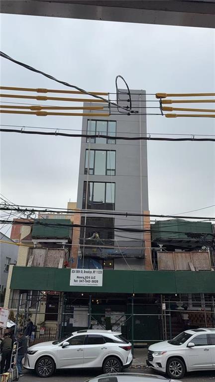 Commercial - фото